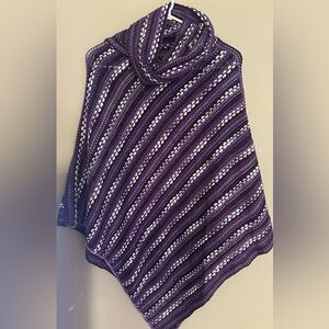 TICKLED PINK, Purple, lavender & white Striped, cowl neck, pull over Poncho. NWT